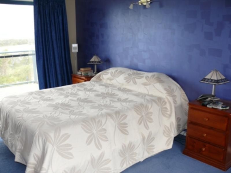 22 John Cl, Merimbula NSW 2548