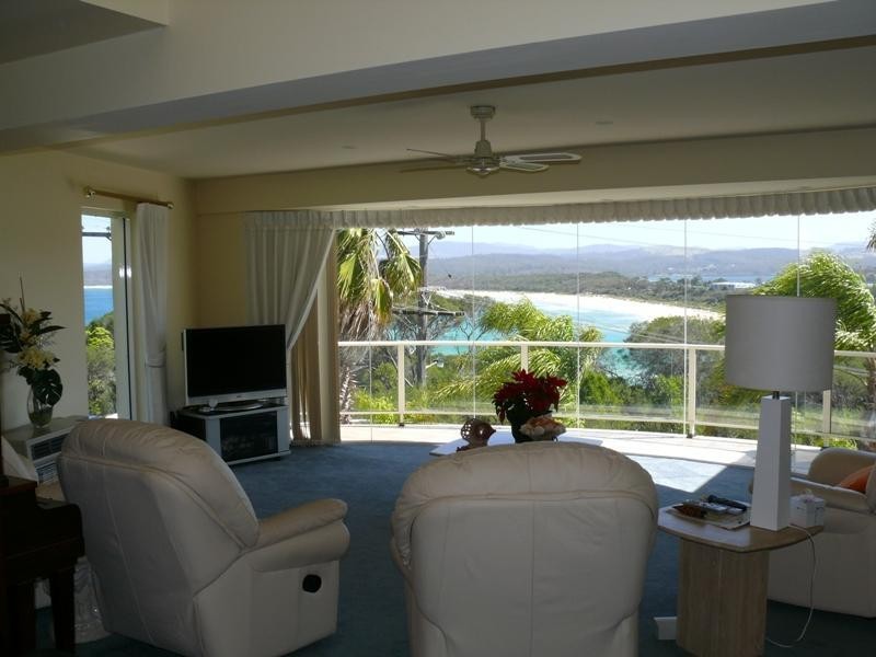 62 Lake St, Merimbula NSW 2548