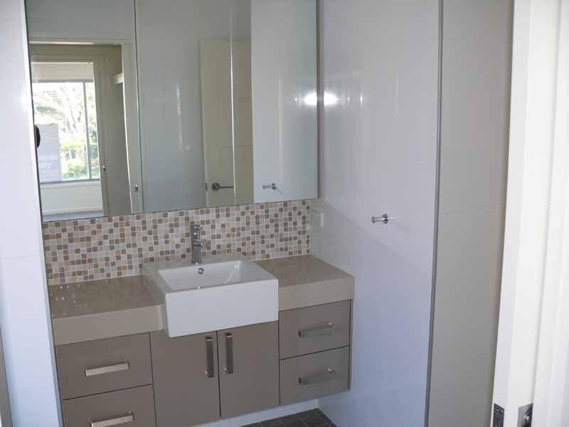 2/23 Main  St, Merimbula NSW 2548