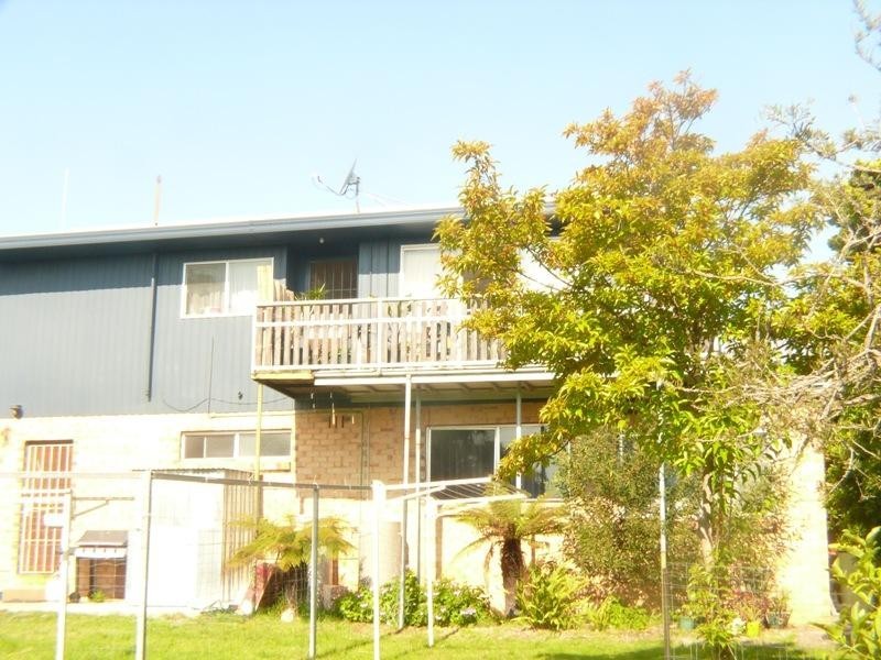 1&2/30 Cliff St, Merimbula NSW 2548