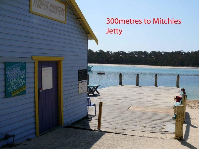 3/9 Ocean  Dr, Merimbula NSW 2548