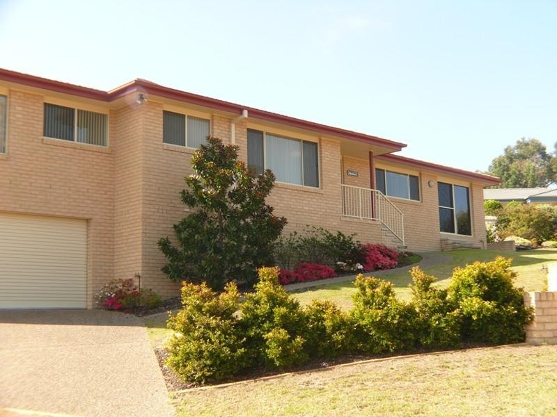 3 McKillop Ct, Tura Beach NSW 2548