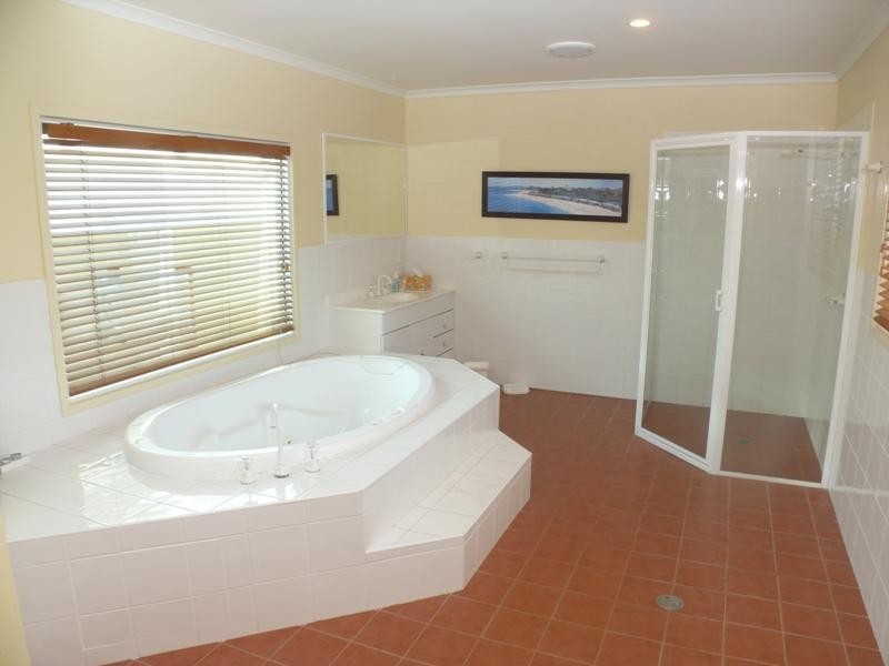 2/180 Pacific  Way, Tura Beach NSW 2548