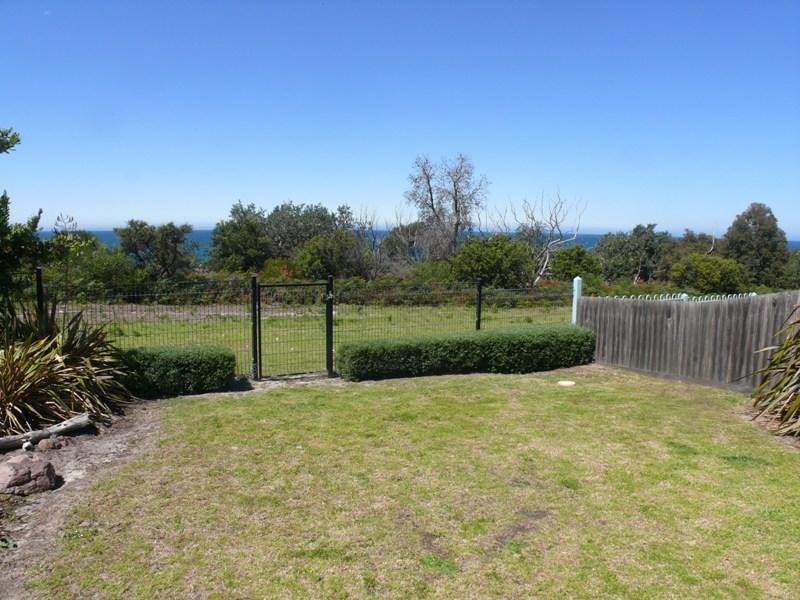 2/180 Pacific  Way, Tura Beach NSW 2548