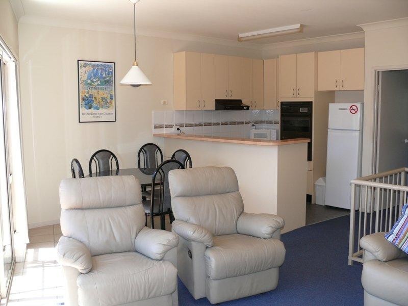 5/1 Ocean  Dr, Merimbula NSW 2548