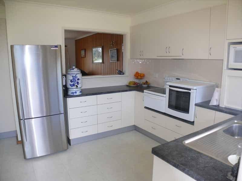 2 Apoona  St, Merimbula NSW 2548