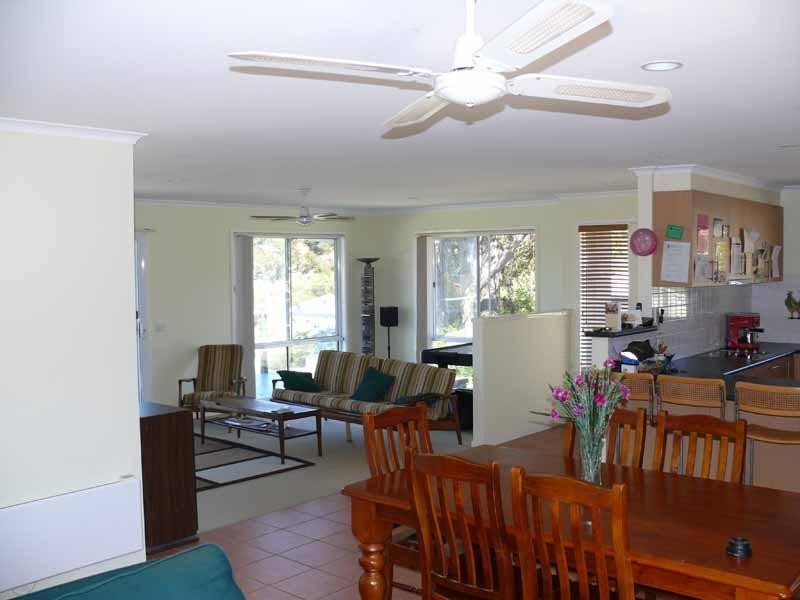 2 The Peninsula -, Tura Beach NSW 2548