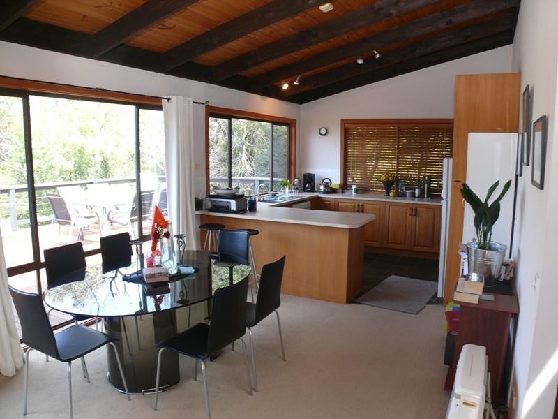 4 Doyle Pl, Merimbula NSW 2548