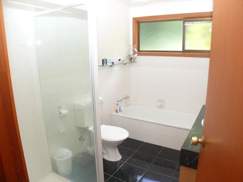 4 Doyle Pl, Merimbula NSW 2548