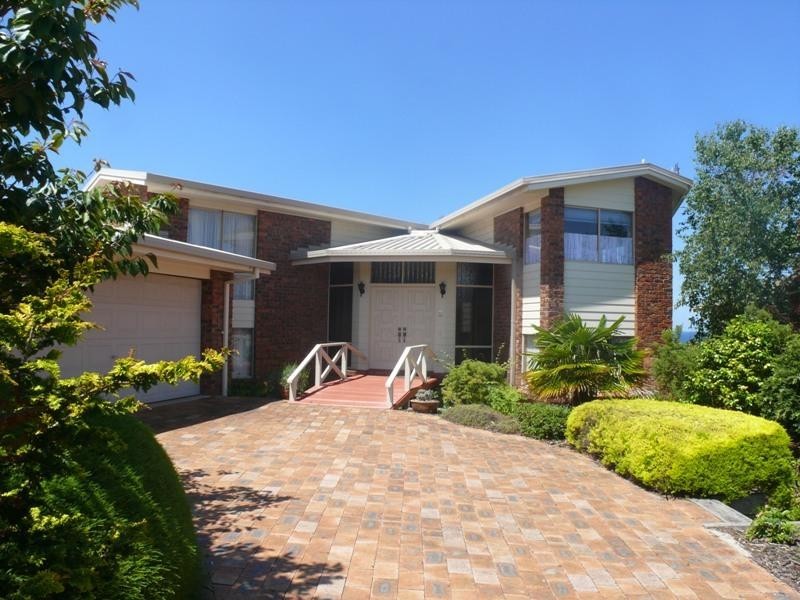 9 Beachview  Ct, Tura Beach NSW 2548