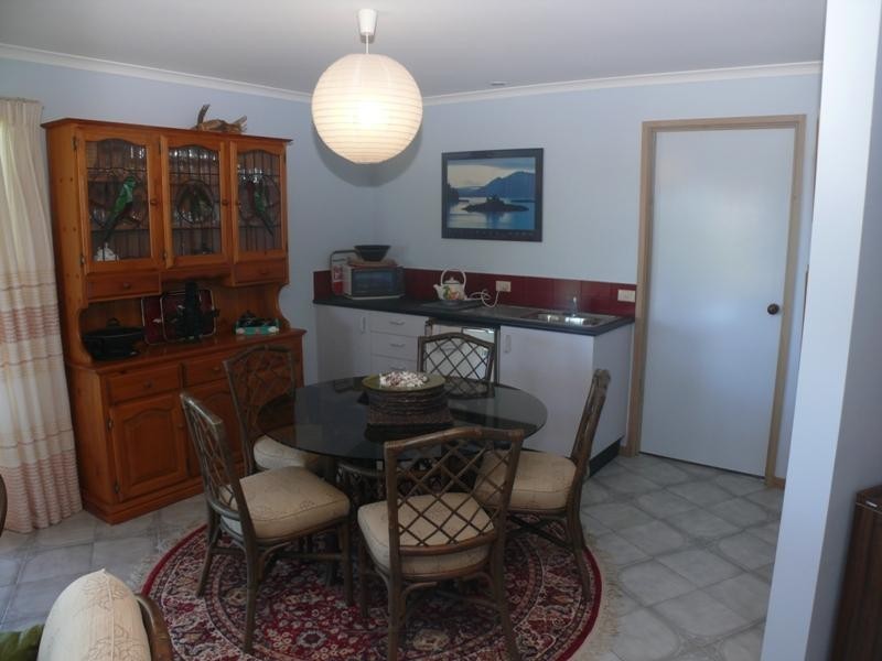 9 Beachview  Ct, Tura Beach NSW 2548