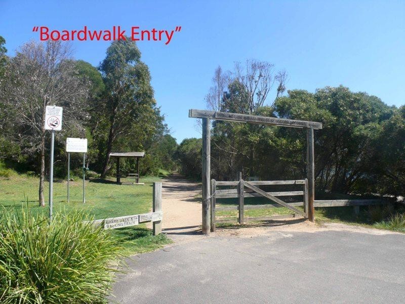 14 Salmon Ct, Merimbula NSW 2548