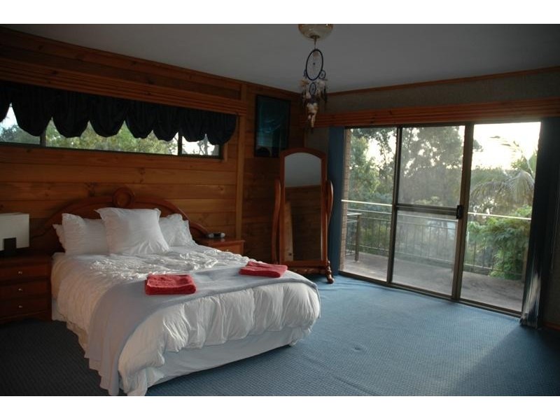 4 Taleban St, Pambula Beach NSW 2549 the real estate agency Sold