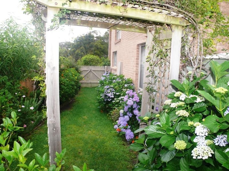 25 Headland  Dr, Tura Beach NSW 2548