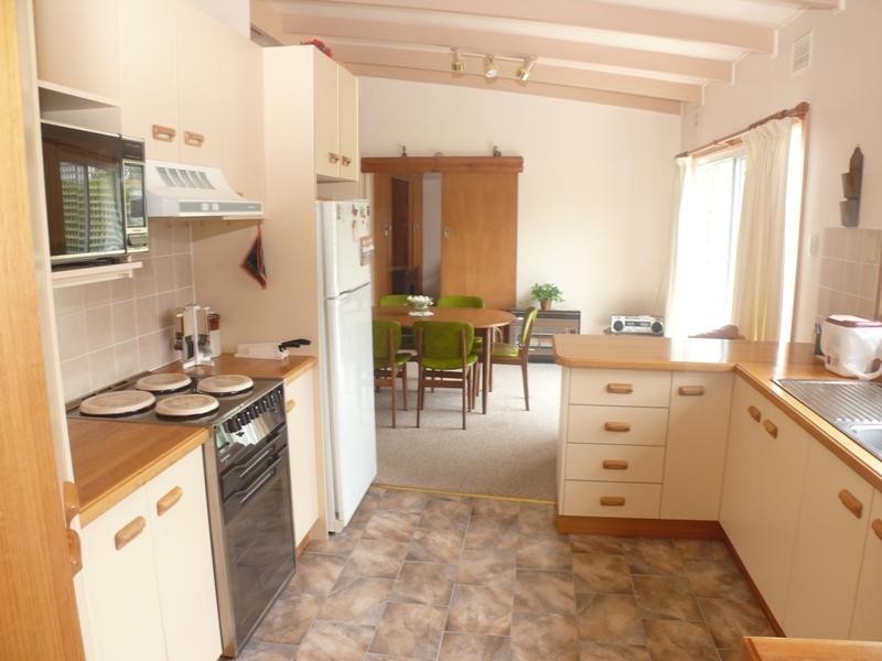 25 Munn  St, Merimbula NSW 2548