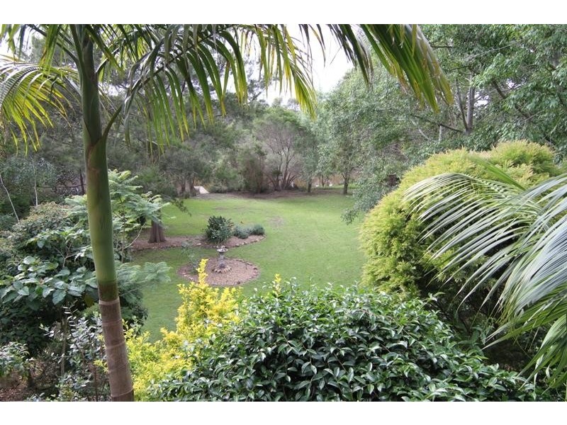 16 Garden  Cir, Merimbula NSW 2548