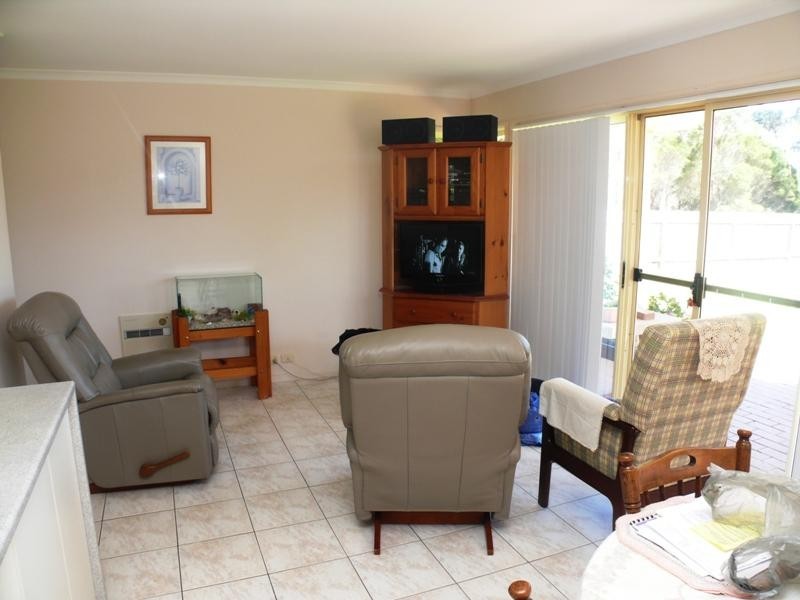 42 Headland  Dr, Tura Beach NSW 2548