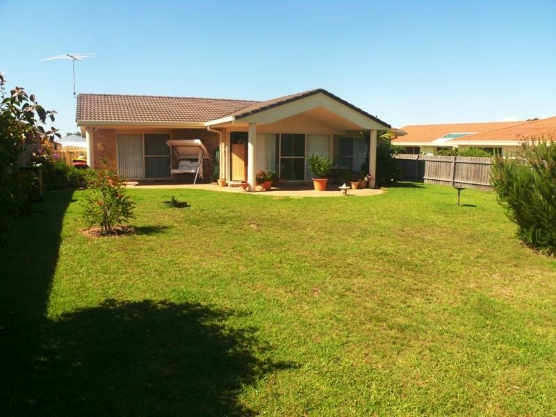 42 Headland  Dr, Tura Beach NSW 2548