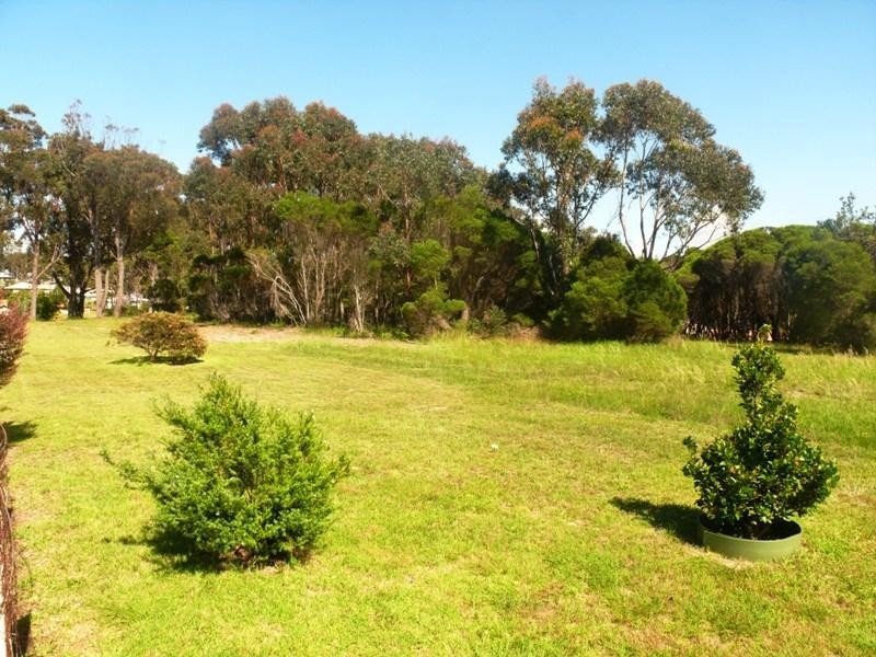 42 Headland  Dr, Tura Beach NSW 2548