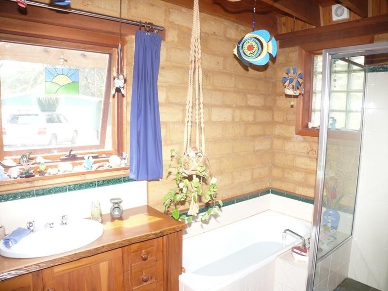 105 Moncks Rd, Bournda NSW 2550