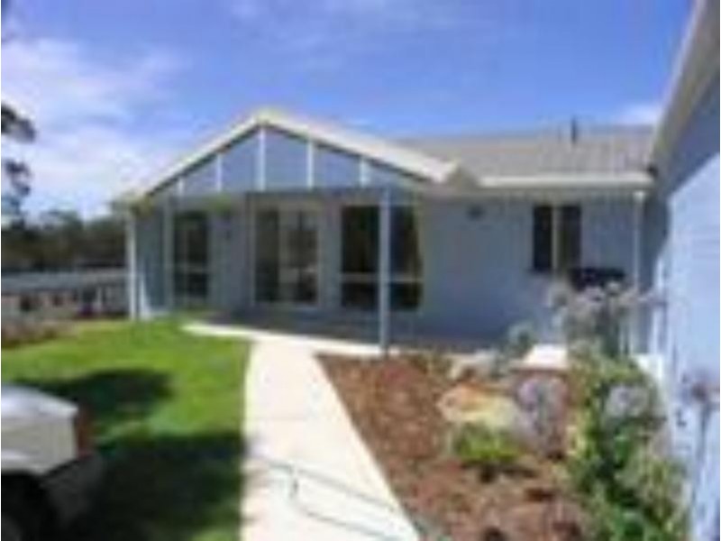 28 Elizabeth Pde Pde, Tura Beach NSW 2548