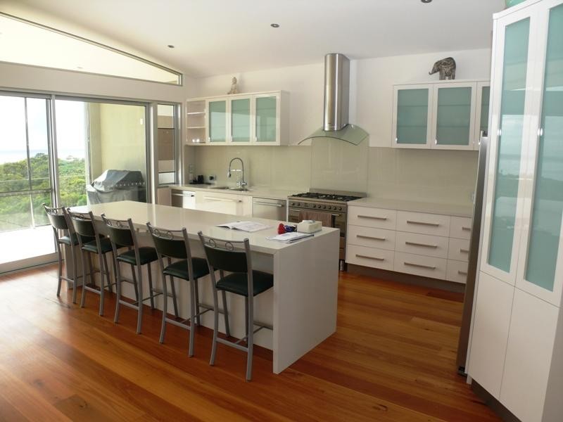 5 Lakeview  Ave, Merimbula NSW 2548