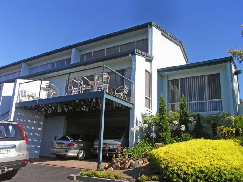 1/57-59 Berrambool Dr, Merimbula NSW 2548