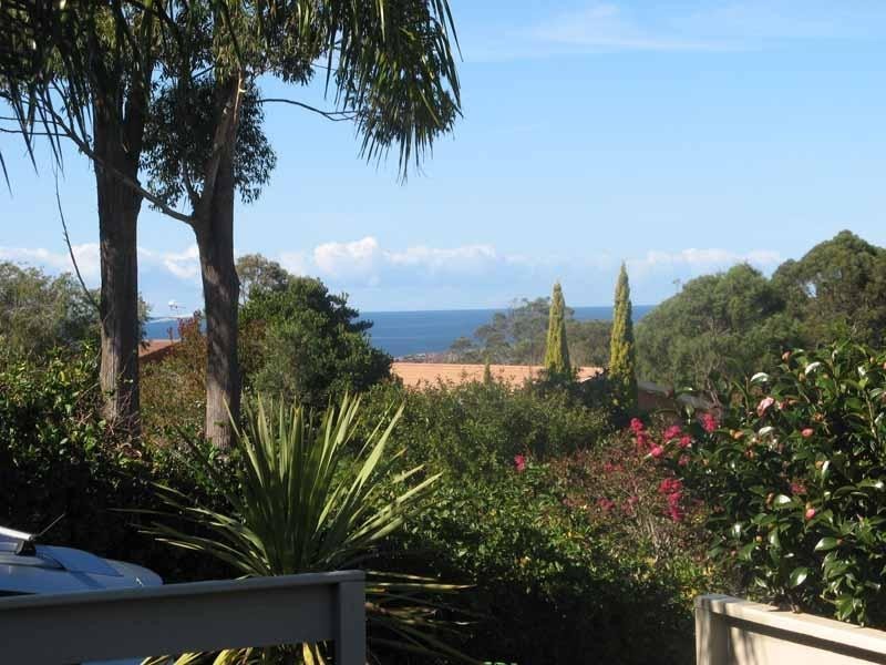 79 Surf  Cir, Tura Beach NSW 2548