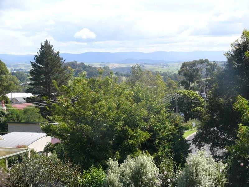 17 Bellbird Ct, Wolumla NSW 2550