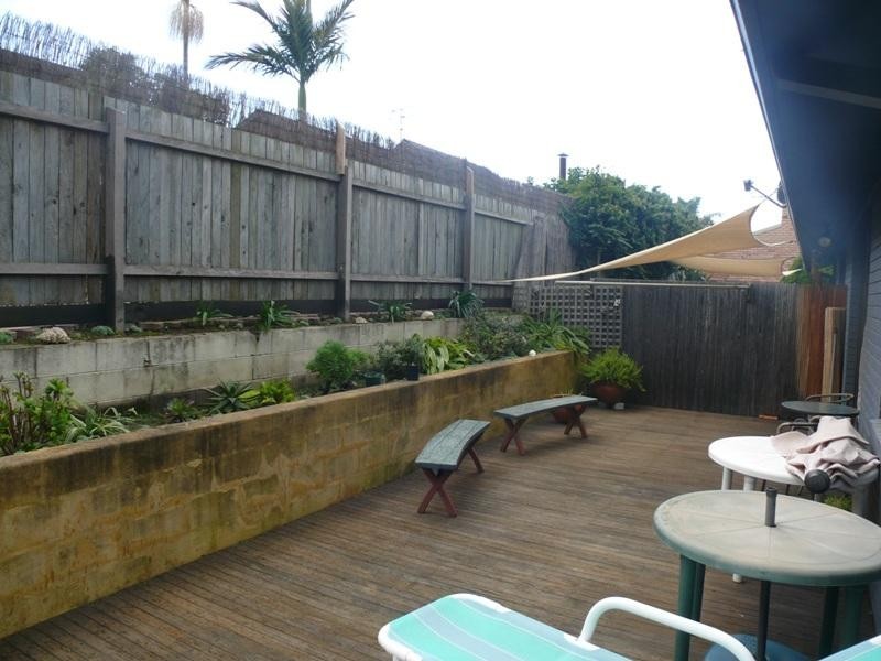 11 Park St, Merimbula NSW 2548