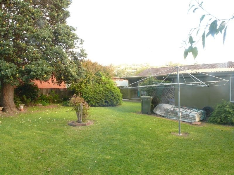 42 Kowara  Cres, Merimbula NSW 2548