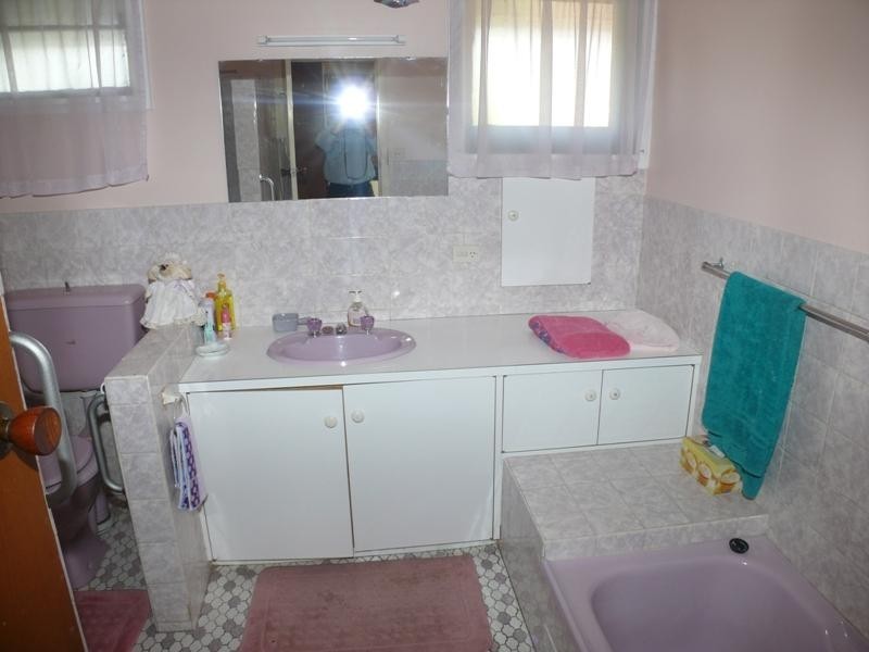 42 Kowara  Cres, Merimbula NSW 2548