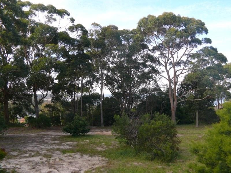 71 Surf  Cir, Tura Beach NSW 2548