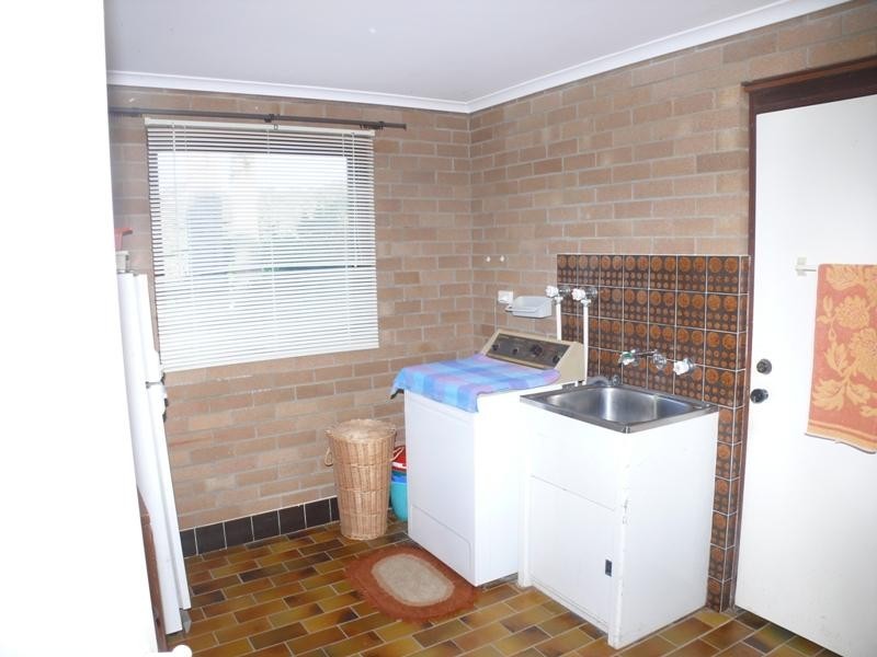71 Surf  Cir, Tura Beach NSW 2548