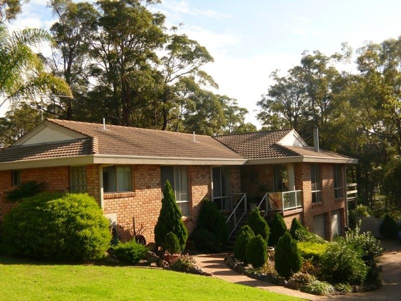 7 Flora Ct, Tura Beach NSW 2548