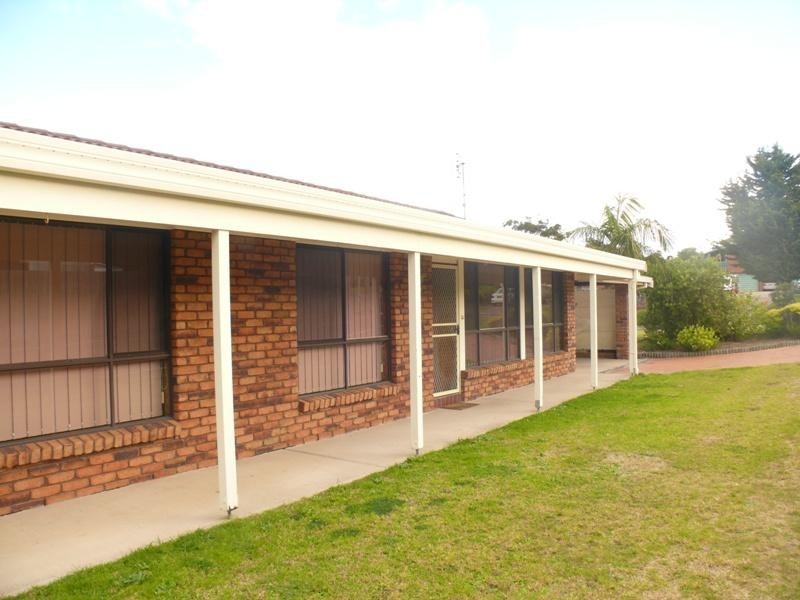 18 Yarrawood Ave, Merimbula NSW 2548