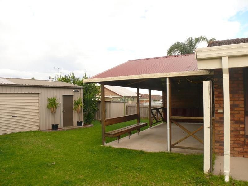 18 Yarrawood Ave, Merimbula NSW 2548