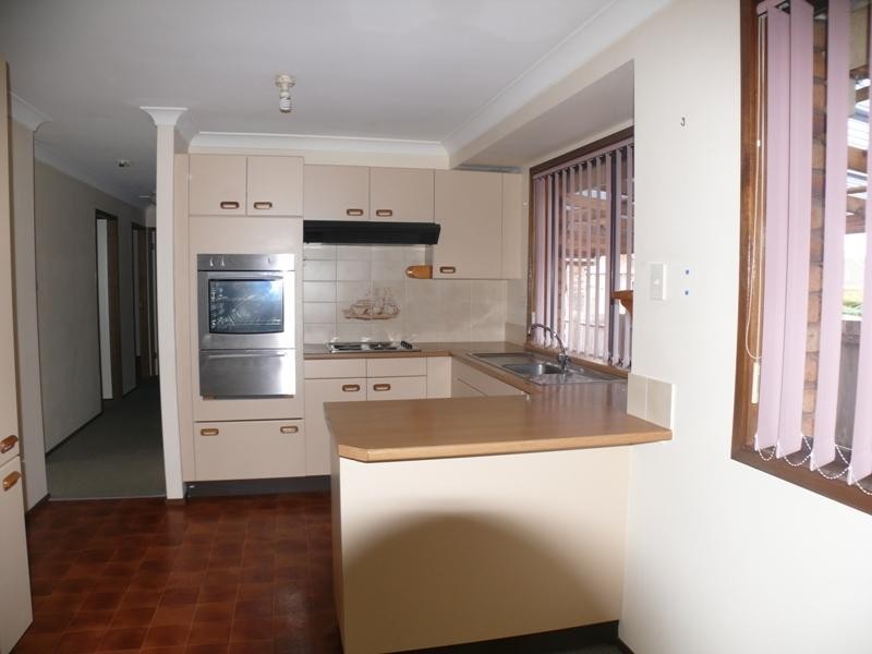 18 Yarrawood Ave, Merimbula NSW 2548