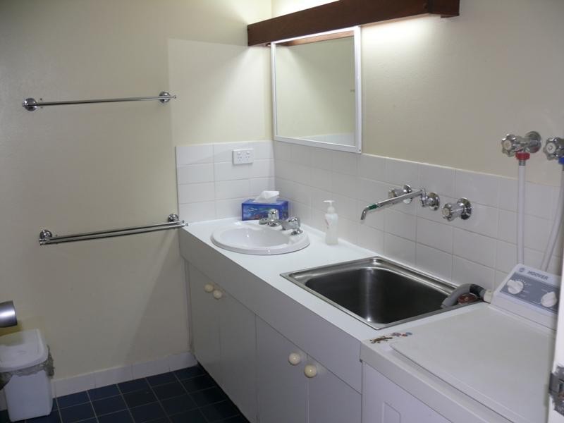 2/88 Main  St, Merimbula NSW 2548