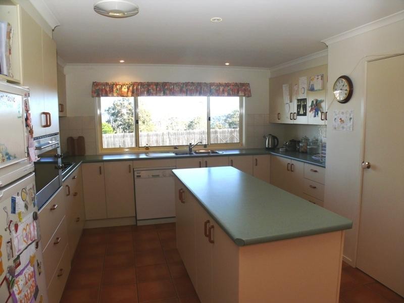 5 Camilla Ct, Merimbula NSW 2548