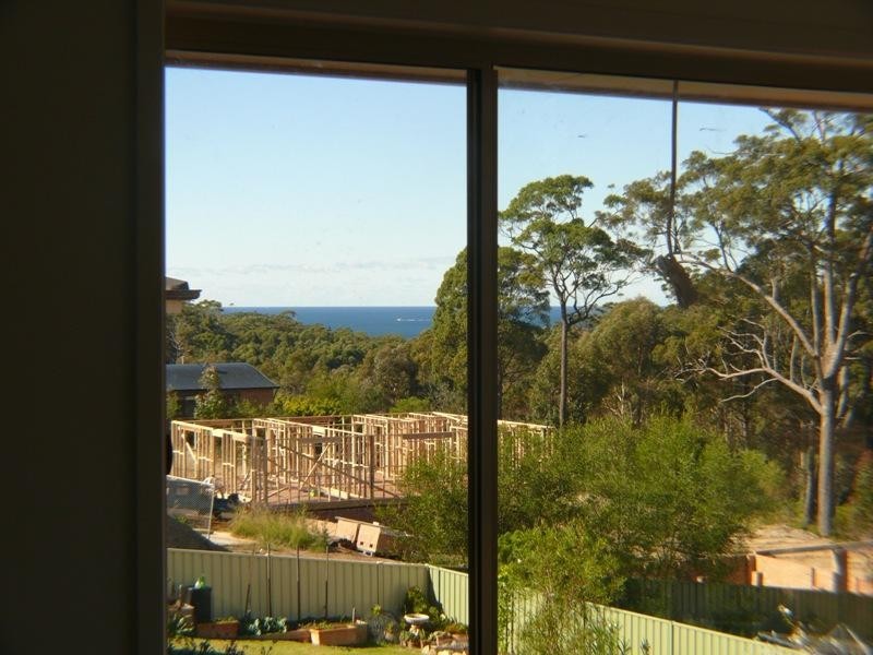 16d Elizabeth Pde, Tura Beach NSW 2548