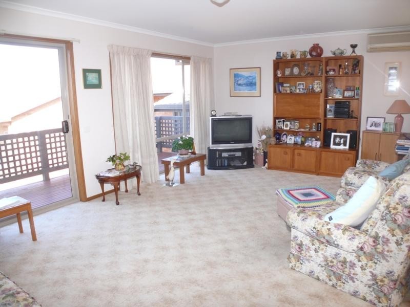 3/7 Berrambool Dr, Merimbula NSW 2548