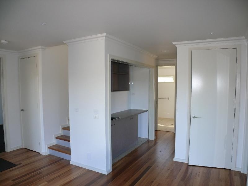 2/1 Apoona St, Merimbula NSW 2548