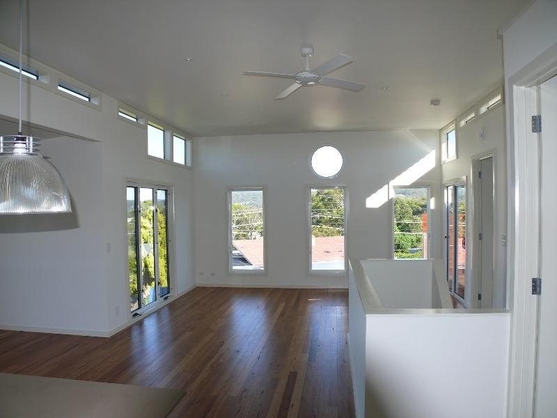 2/1 Apoona St, Merimbula NSW 2548