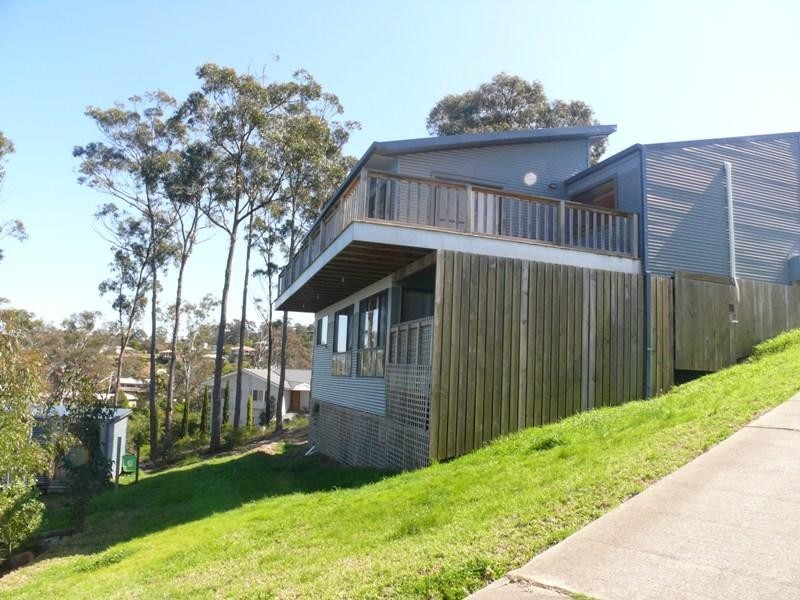 37 John Cl, Merimbula NSW 2548