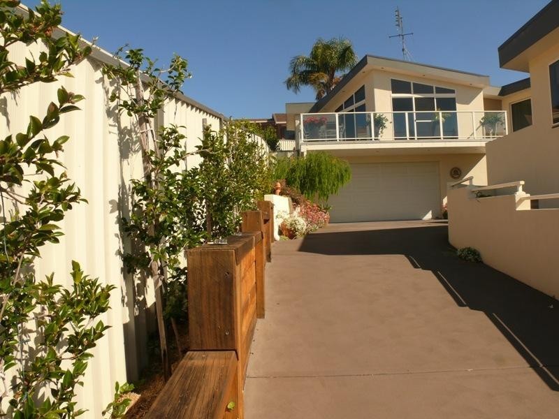 10a The Fairway -, Tura Beach NSW 2548