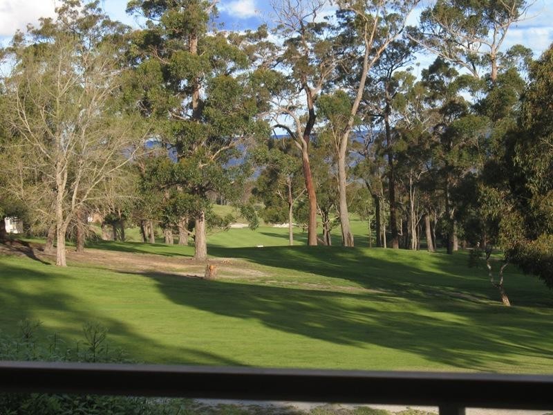 43 The Peninsula -, Tura Beach NSW 2548