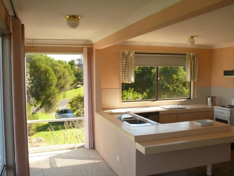 10 Wharf St, Merimbula NSW 2548
