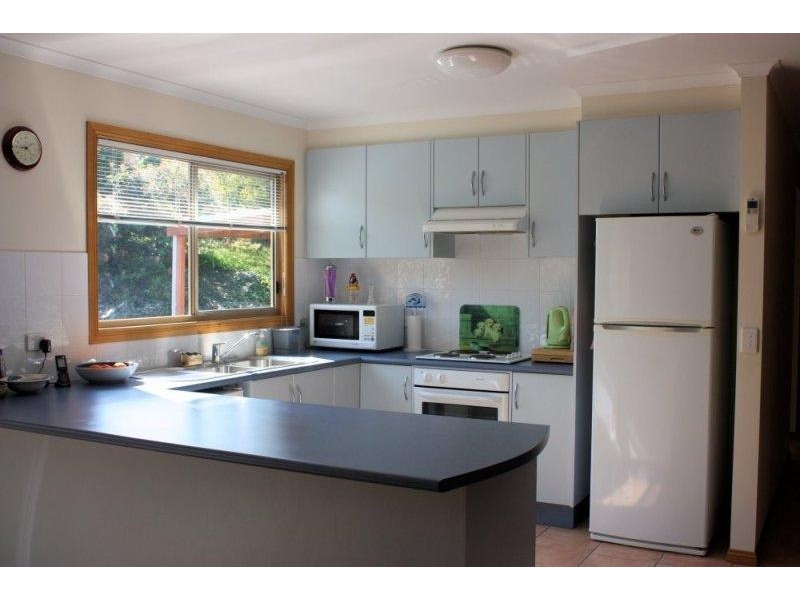 52 Surf Cir, Tura Beach NSW 2548