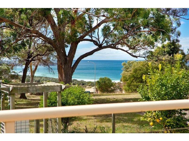 61 Surf  Cir, Tura Beach NSW 2548